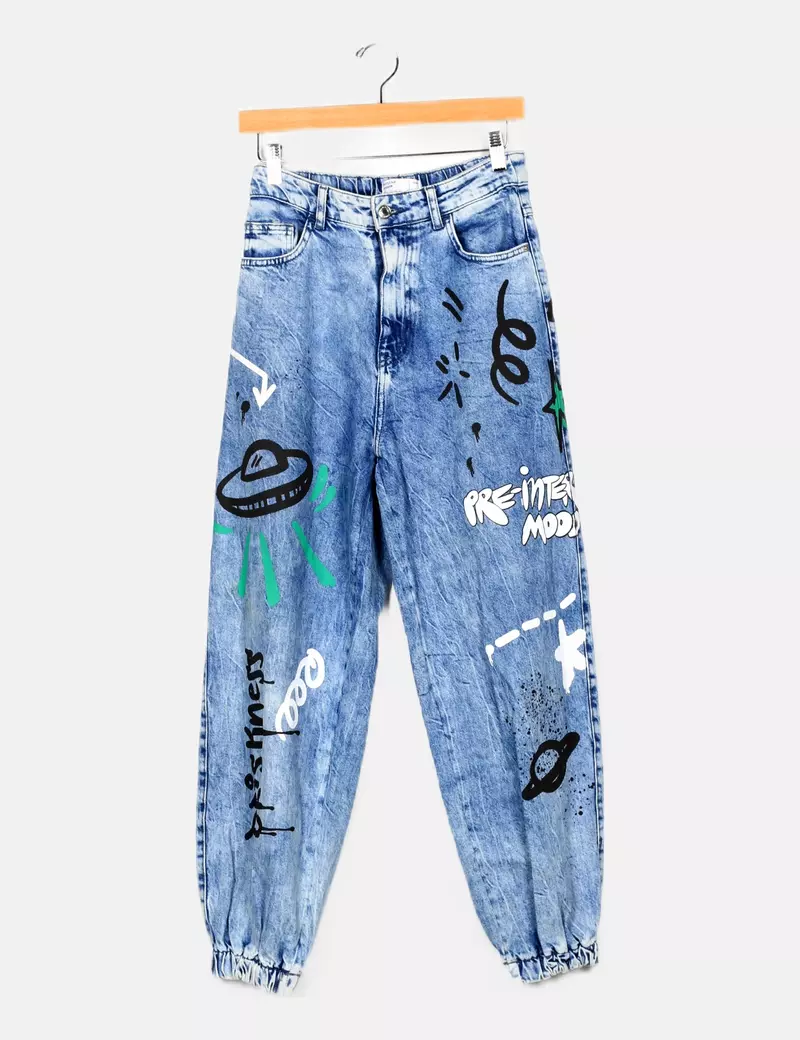 Bershka Jeans jogger azul estampado