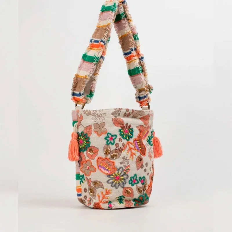 BOLSO BANDOLERA ESTILO BOMBONERA BEIGE ZFFLORABON