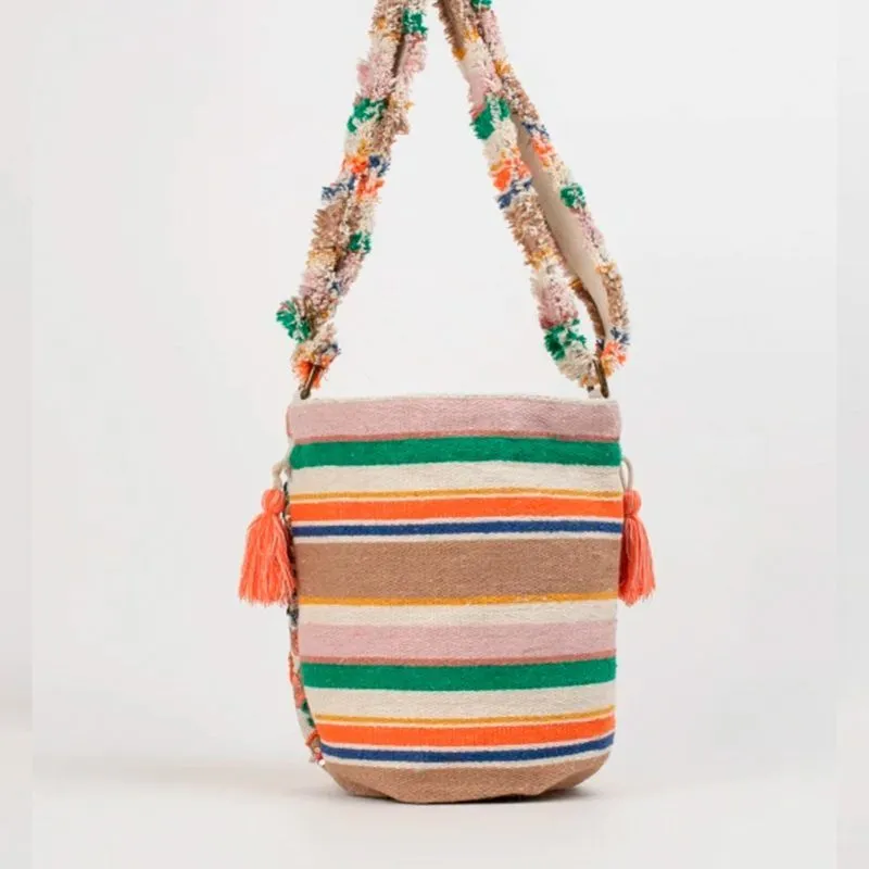 BOLSO BANDOLERA ESTILO BOMBONERA BEIGE ZFFLORABON