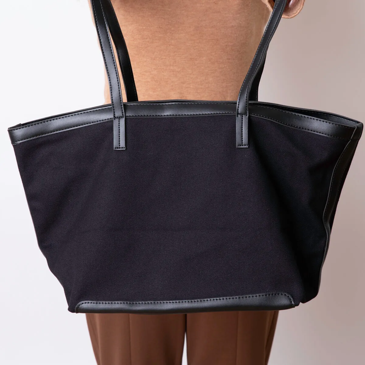 BOLSO SHOPPER AITíN  NEGRO