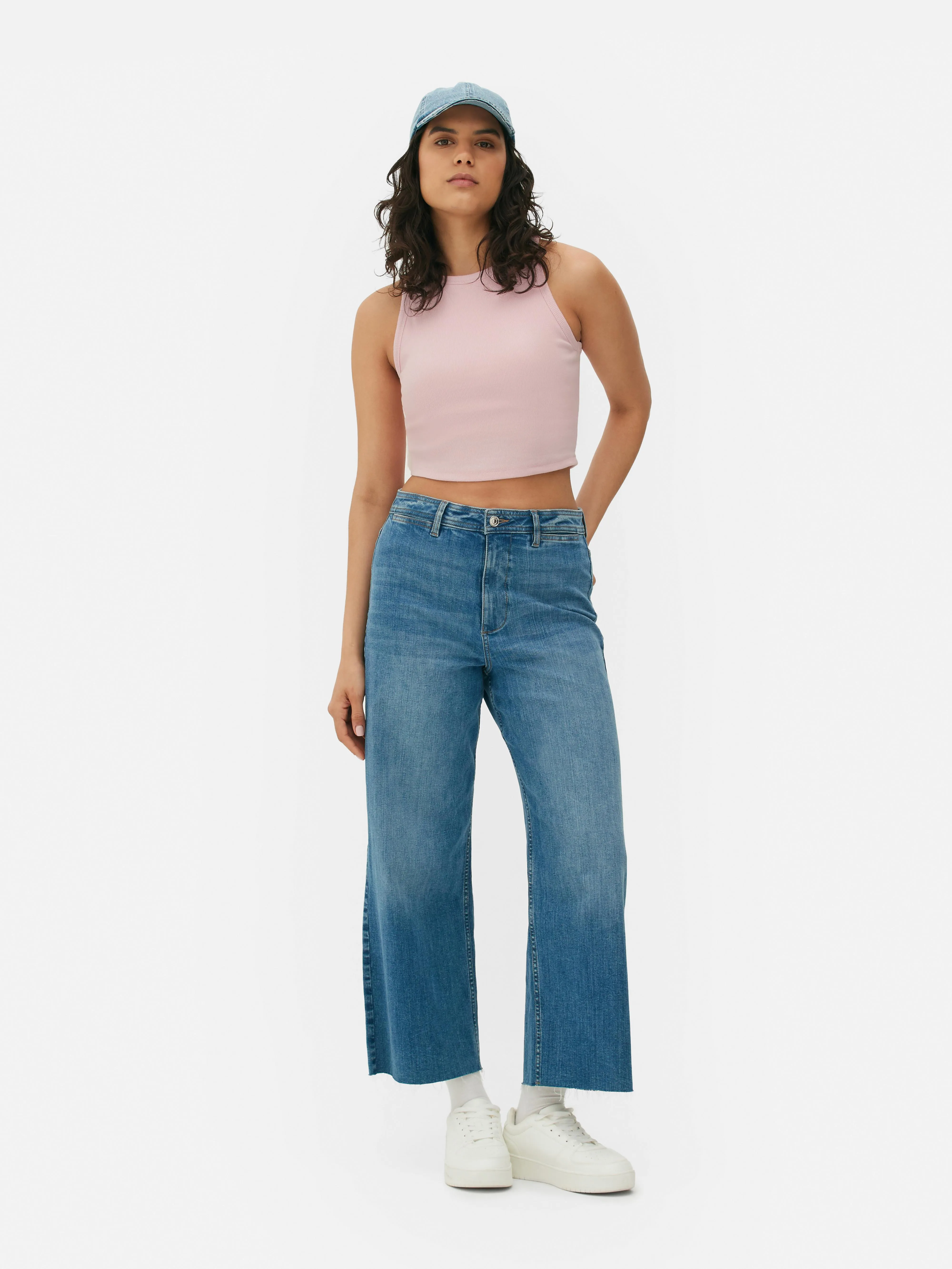 Camiseta corta y sin mangas de canalé