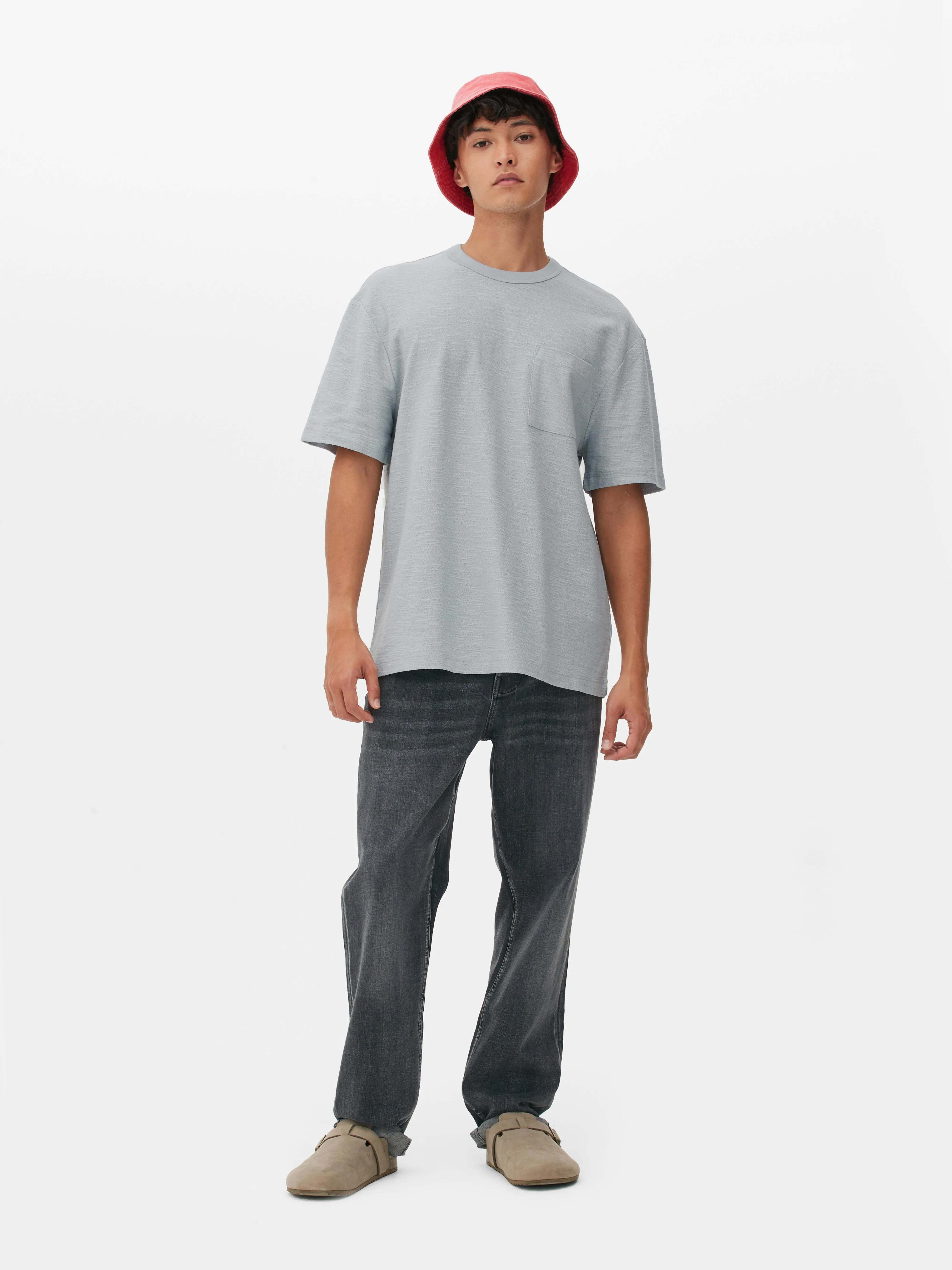 Camiseta de crepé con bolsillo de plastrón