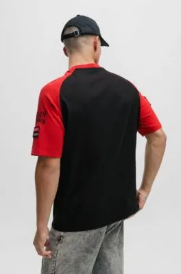 Camiseta de punto de algodón con ilustración de logo