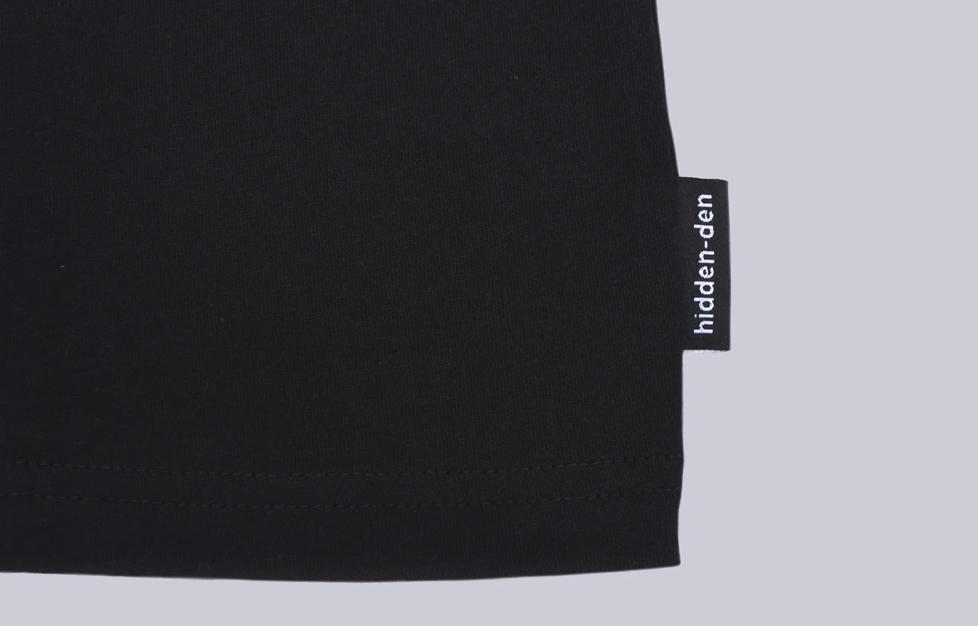 CAMISETA HIDDENDEN N&DEG;8