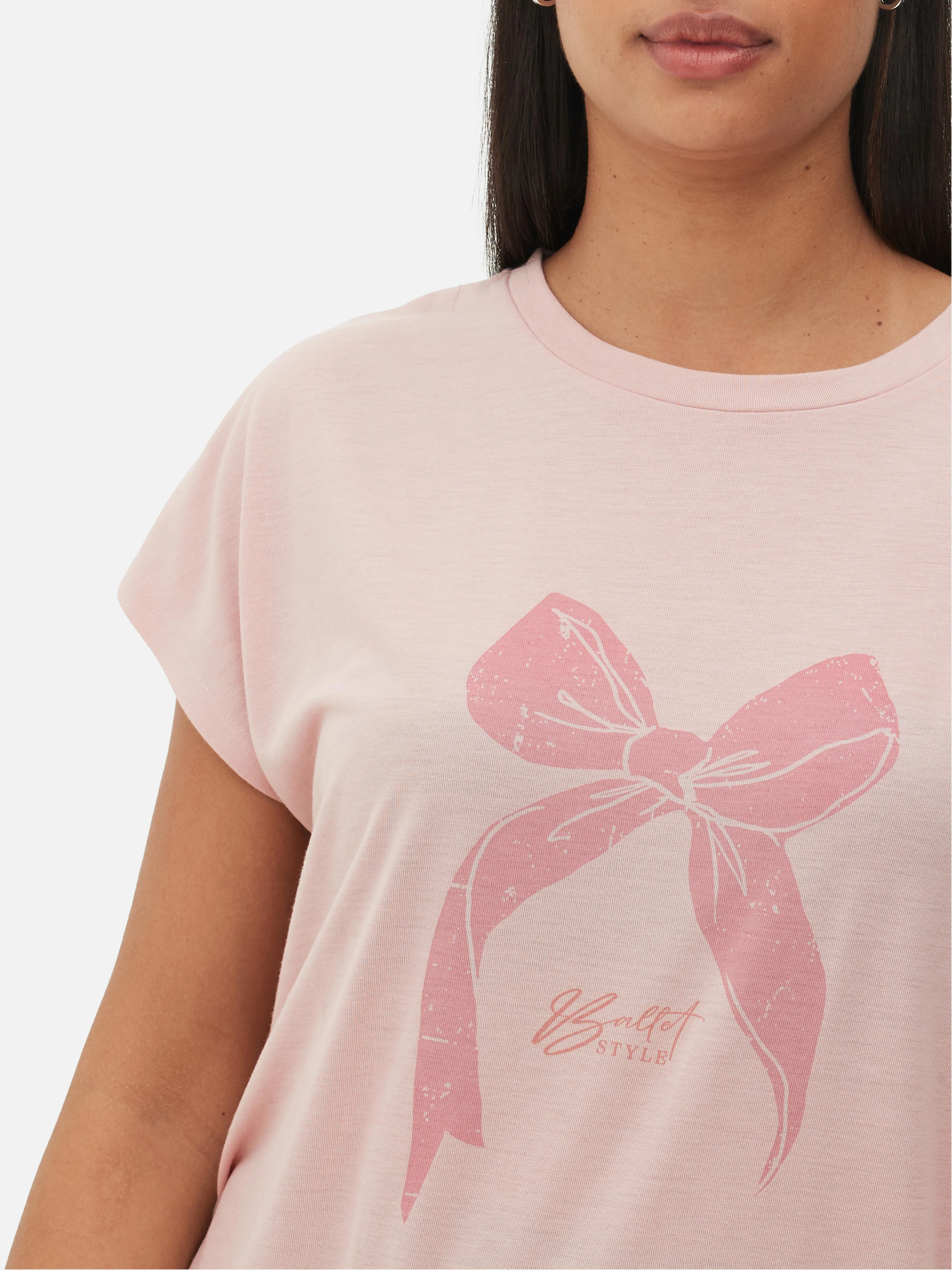Camiseta larga de cuello redondo
