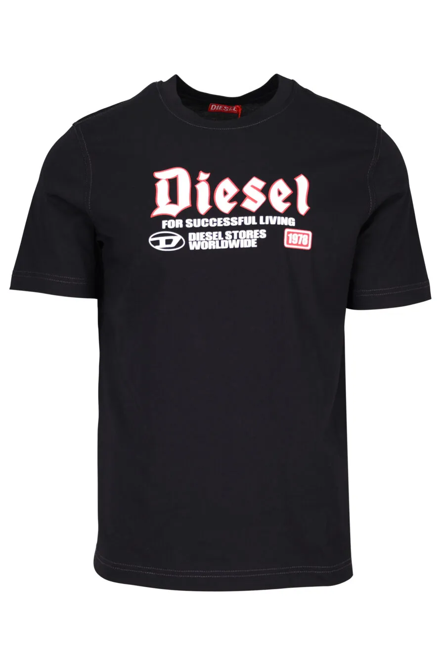 Camiseta negra con maxilogo 