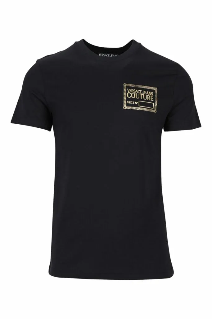 Camiseta negra con minilogo 