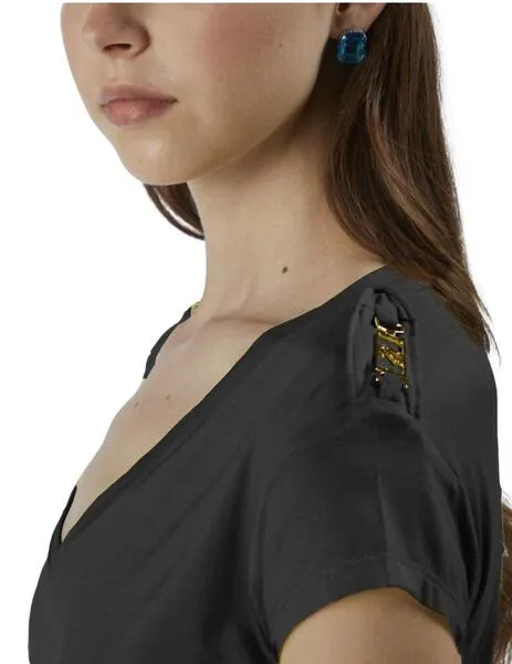 Camiseta negra de CAFE NOIR: sofisticación y comodidad