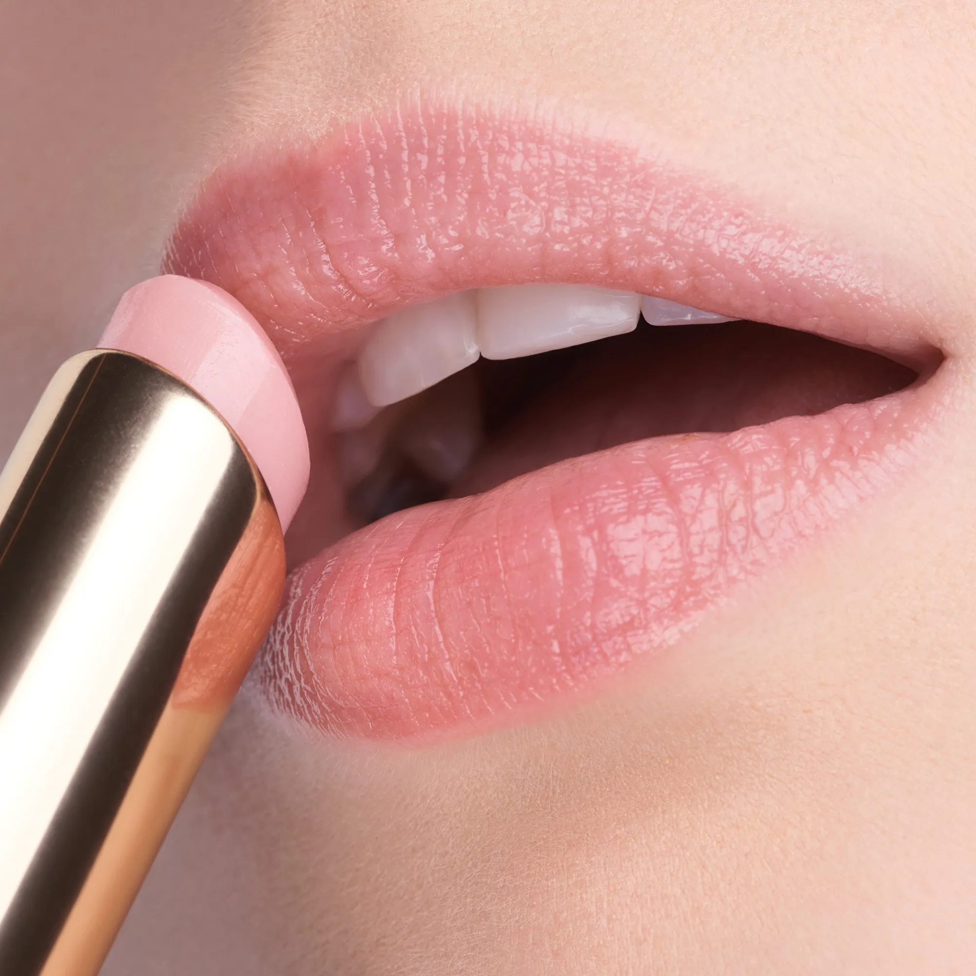 ESTEE LAUDER Pure Color Envy Bálsamo regenerador