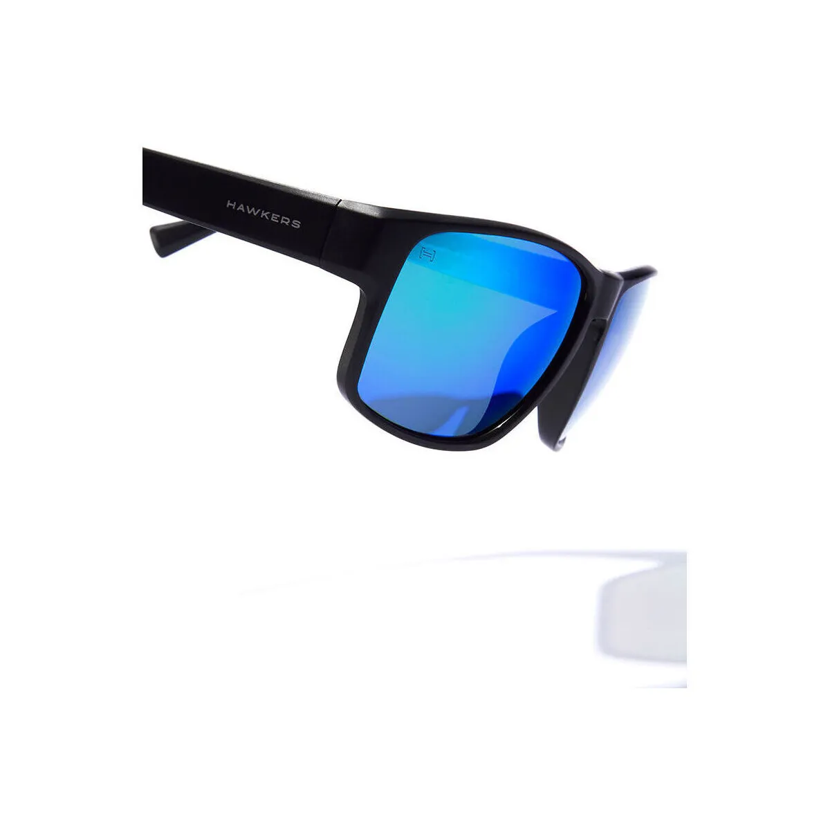 Faster Raw Polarized black Emerald