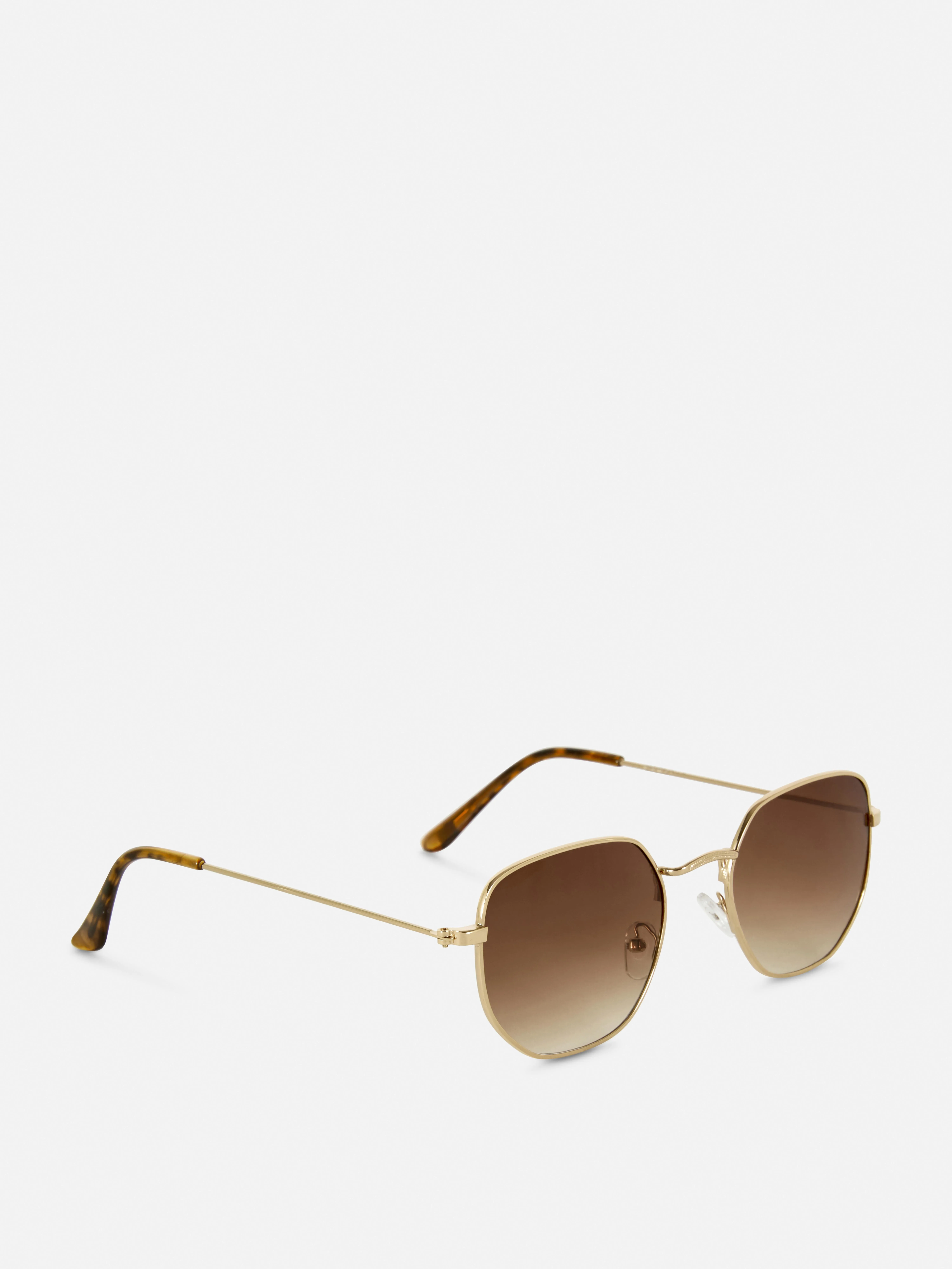 Gafas de sol con montura metálica hexagonal
