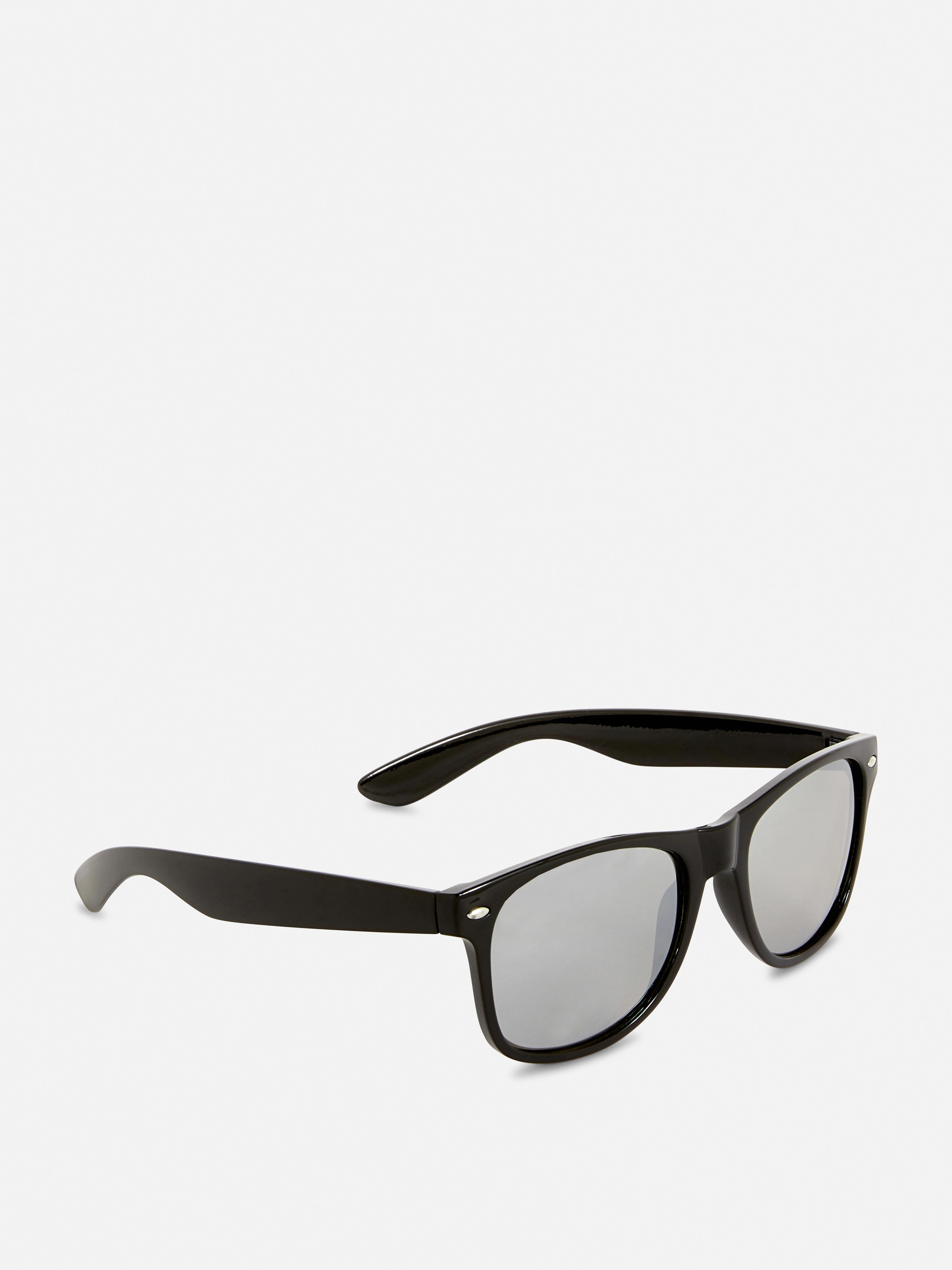 Gafas de sol espejo con montura cuadrada