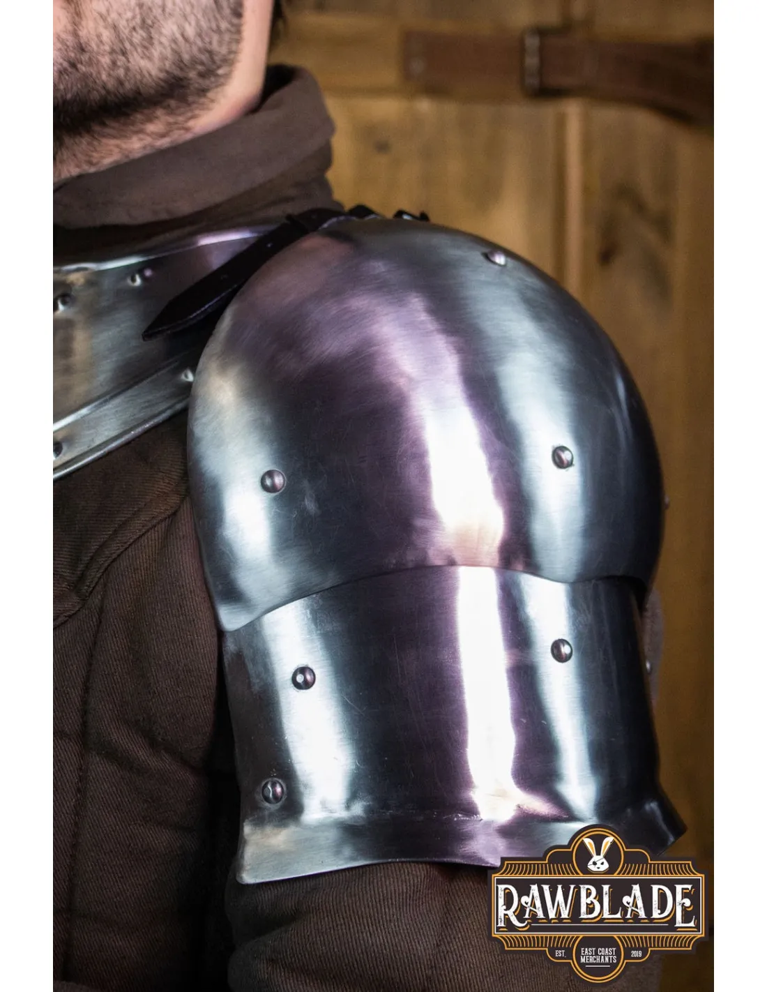 Hombreras medievales Valiant en acero