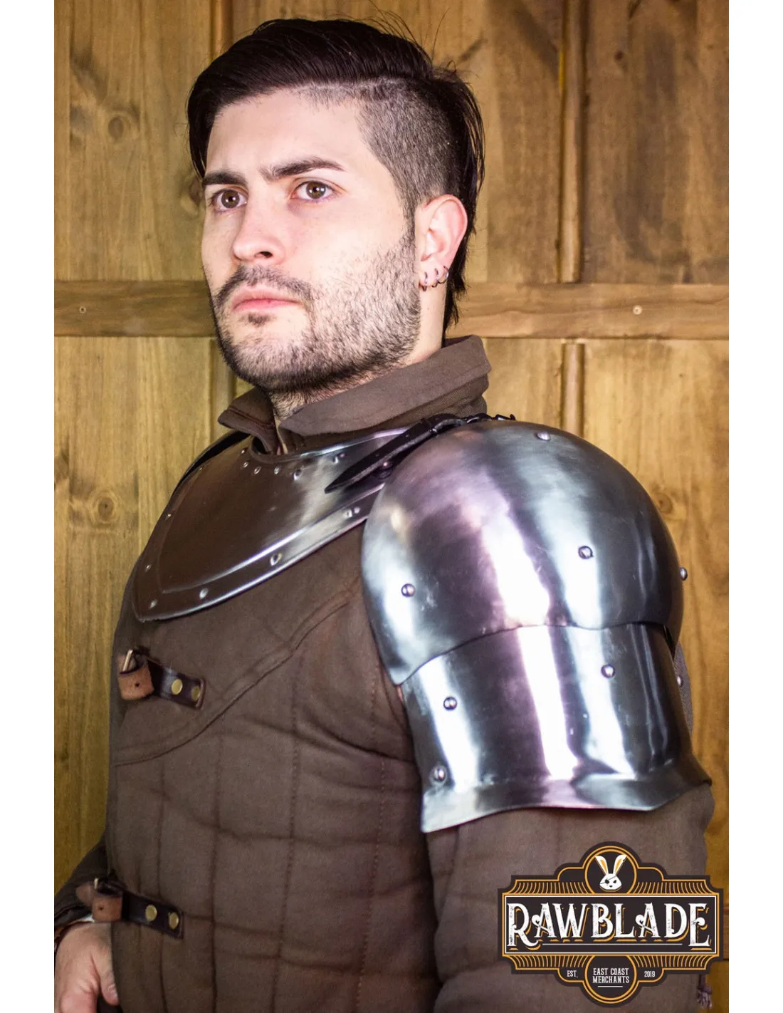 Hombreras medievales Valiant en acero