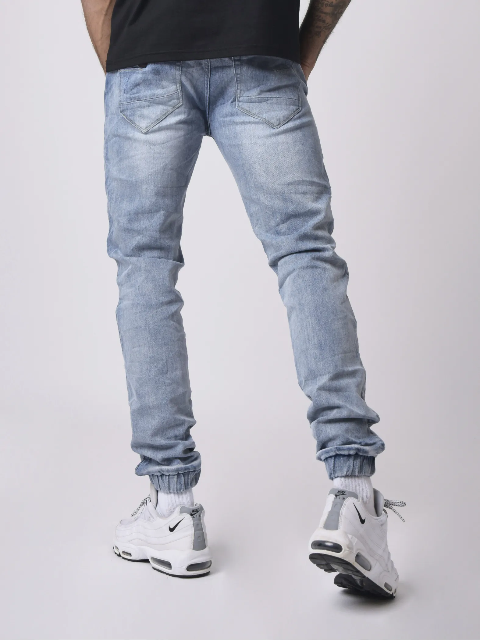 Jeans con ribete reflectante