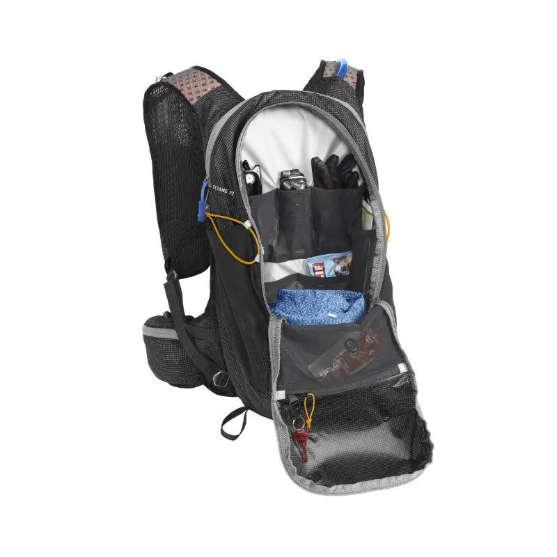 Mochila CamelBak Octane 22L con bolsa de agua de 2L (Negro/Abaricoque)