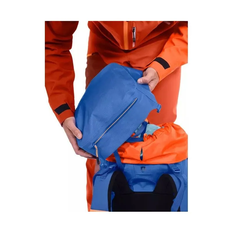 Mochila Ortovox Peak 40 Dry (Acero Negro)