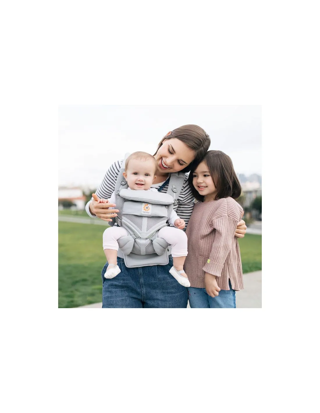 Mochila Portabebé Ergobaby Omni 360 Cool Air gris perla