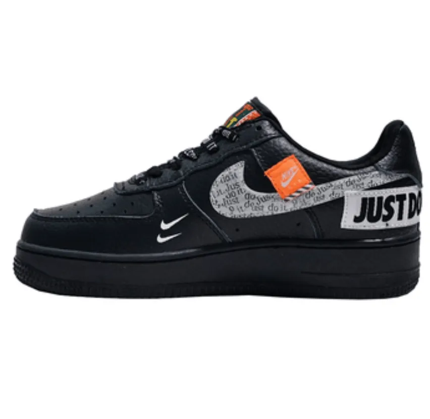 NIKE AIR FORCE «JUST DO IT» NEGRAS