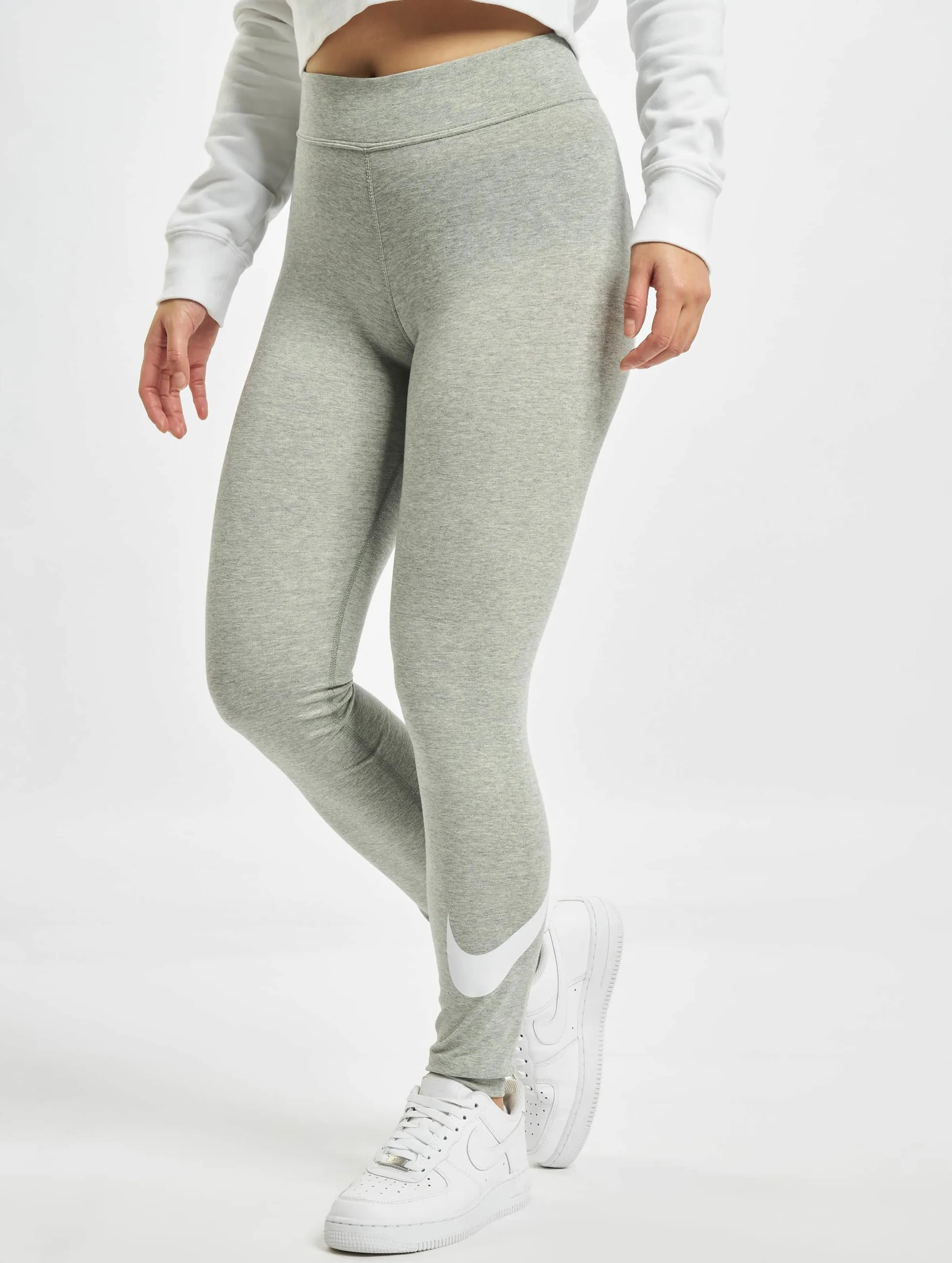Nike Essential GX MR Swoosh