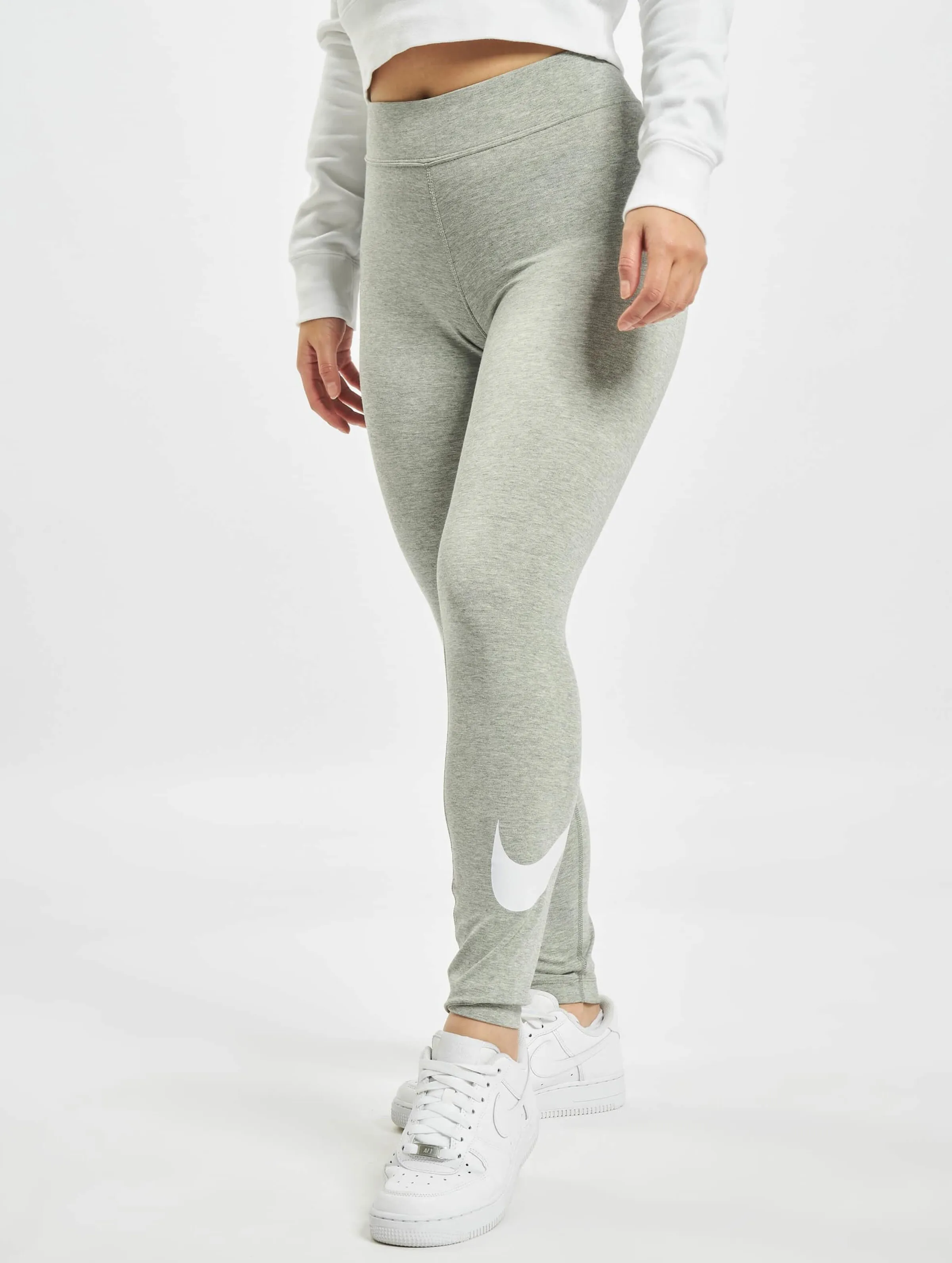 Nike Essential GX MR Swoosh