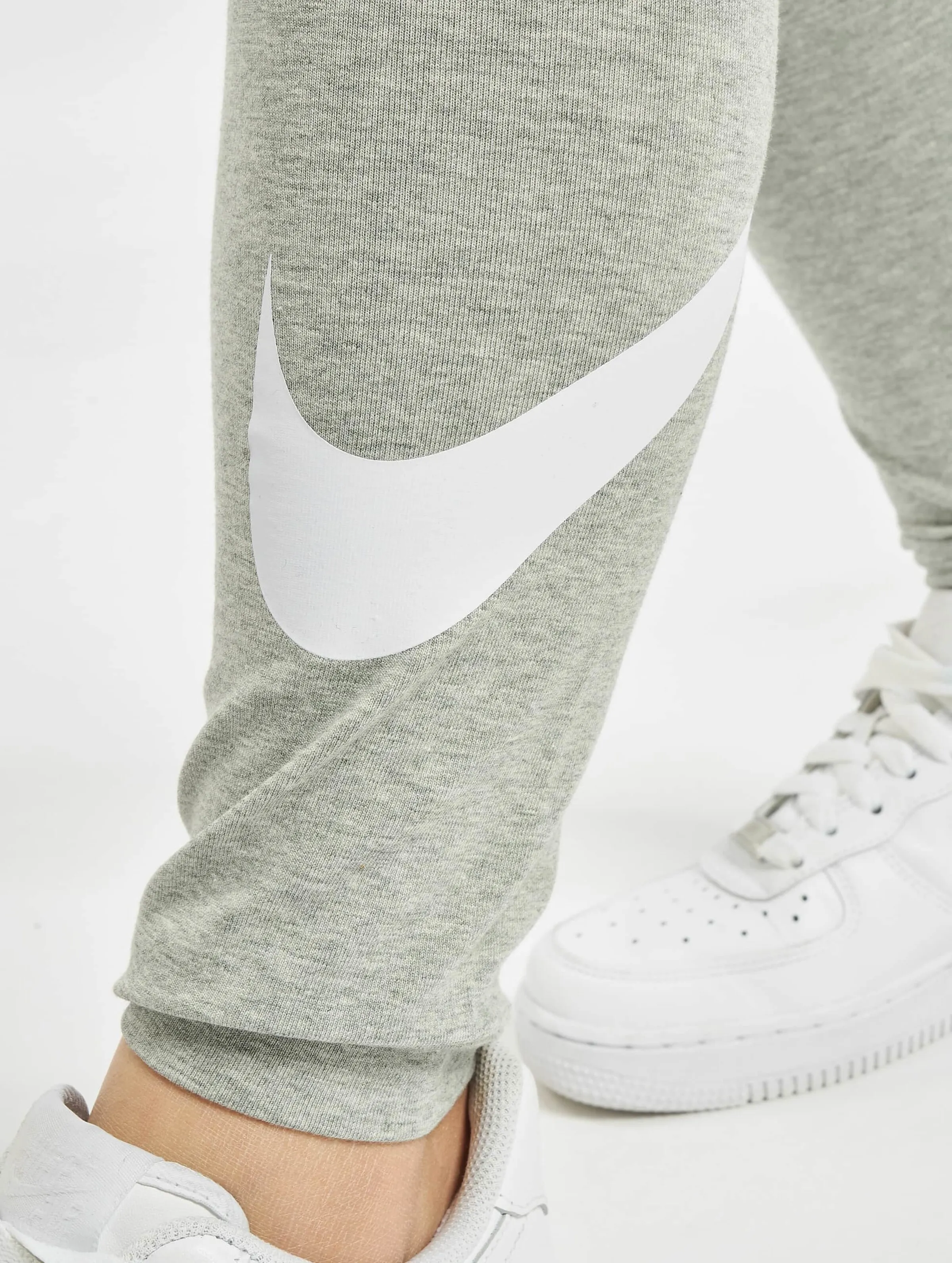 Nike Essential GX MR Swoosh