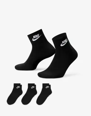 Nike Everyday Essential