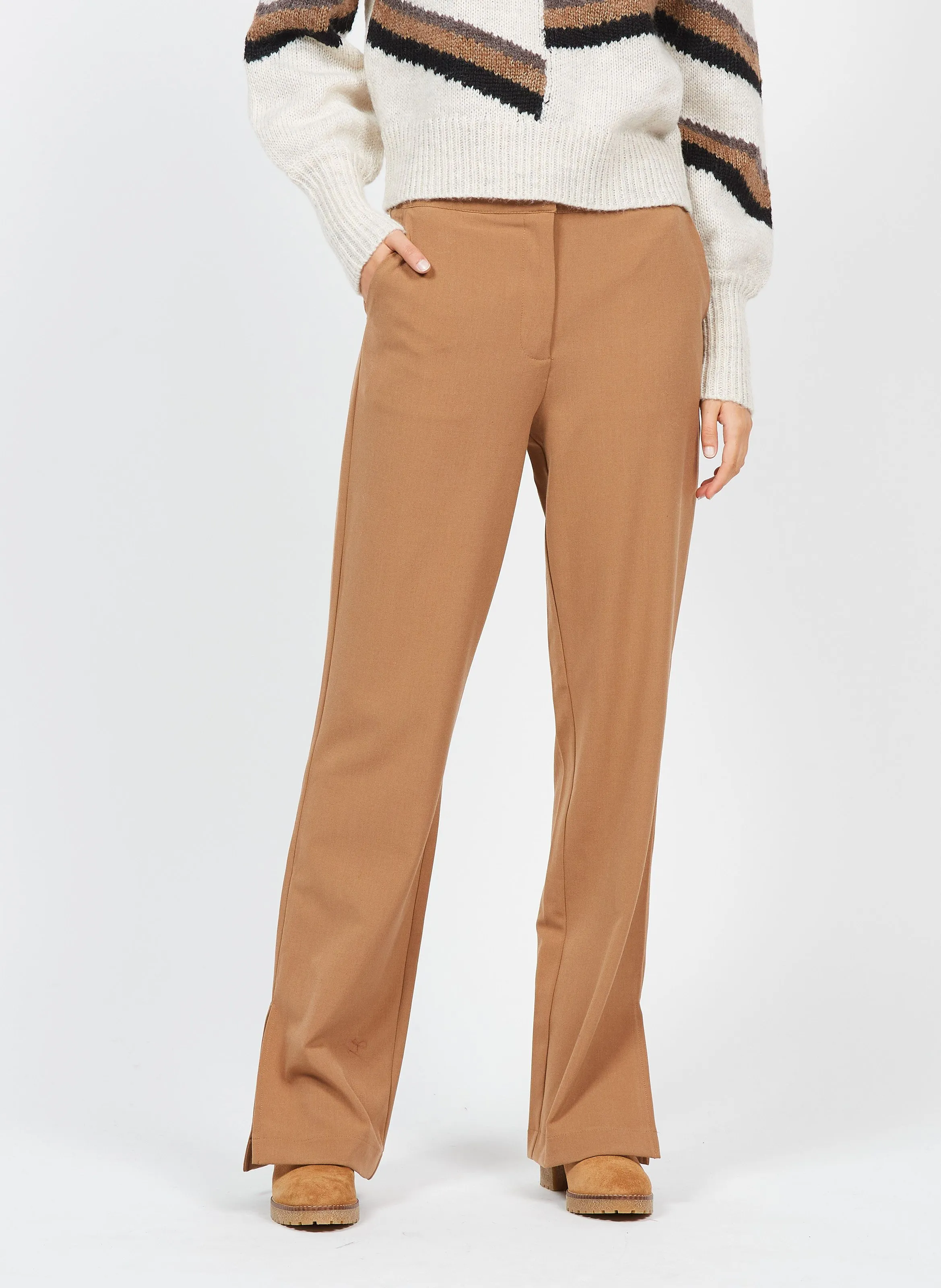 Pantalón ancho de talle alto en marron