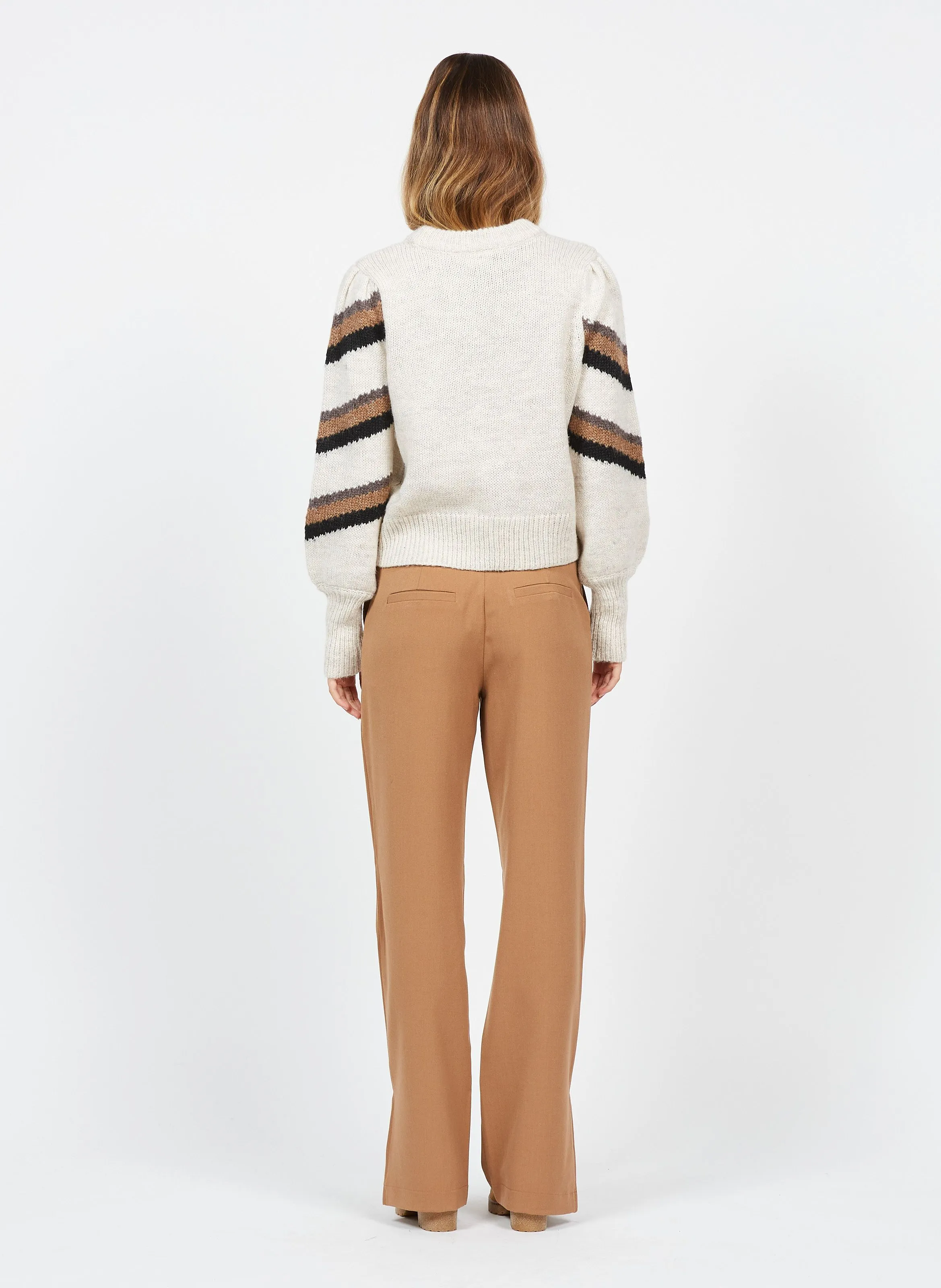 Pantalón ancho de talle alto en marron