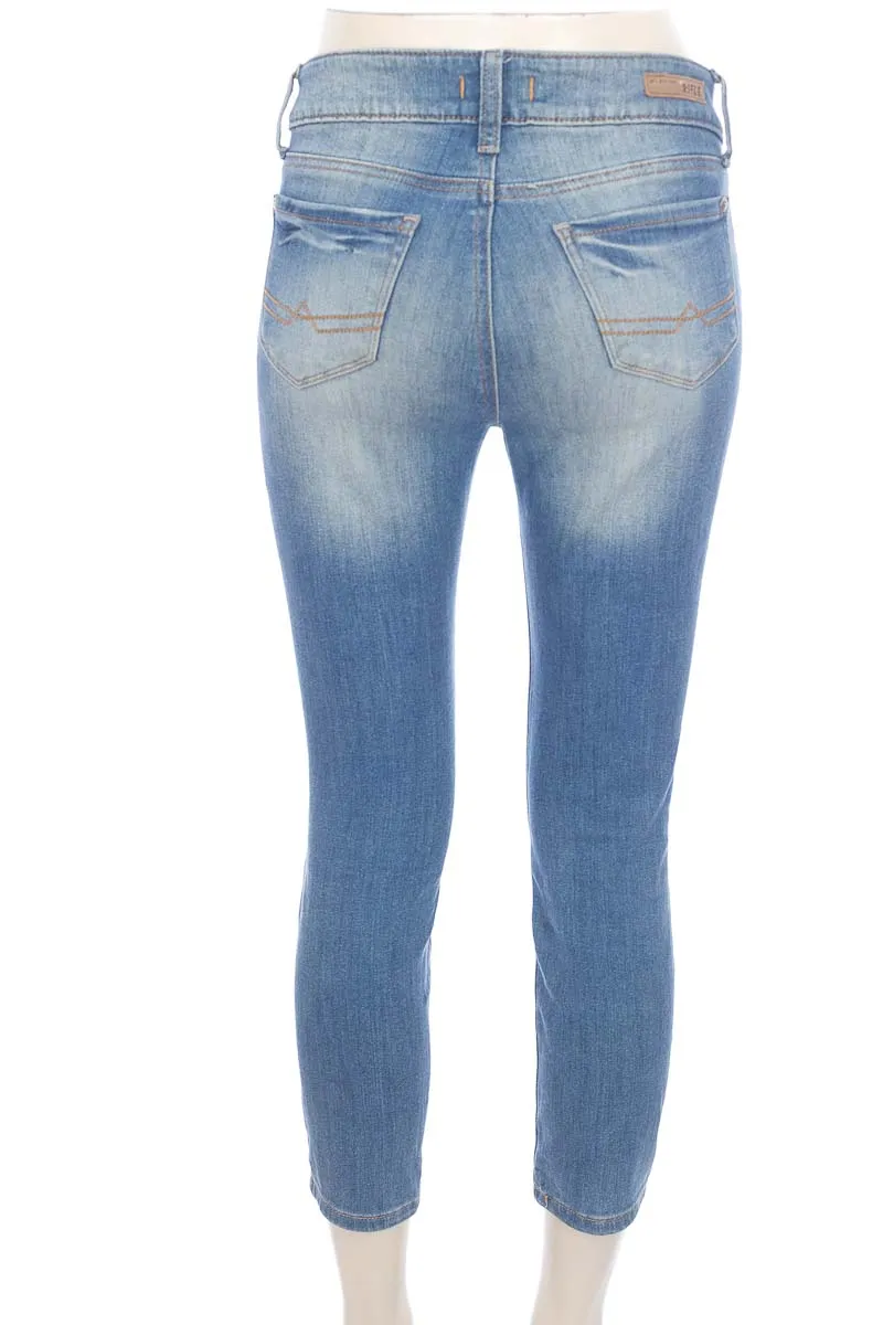 PANTALóN COLOR AZUL  RIFLE