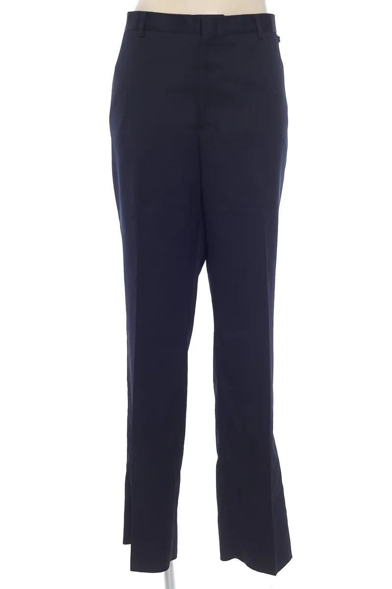 PANTALóN COLOR AZUL  VO5