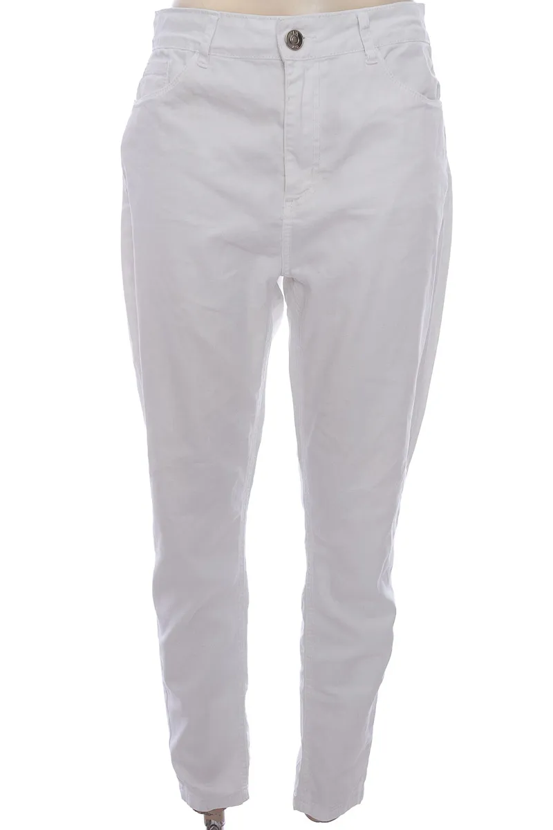 PANTALóN COLOR BLANCO  ELA