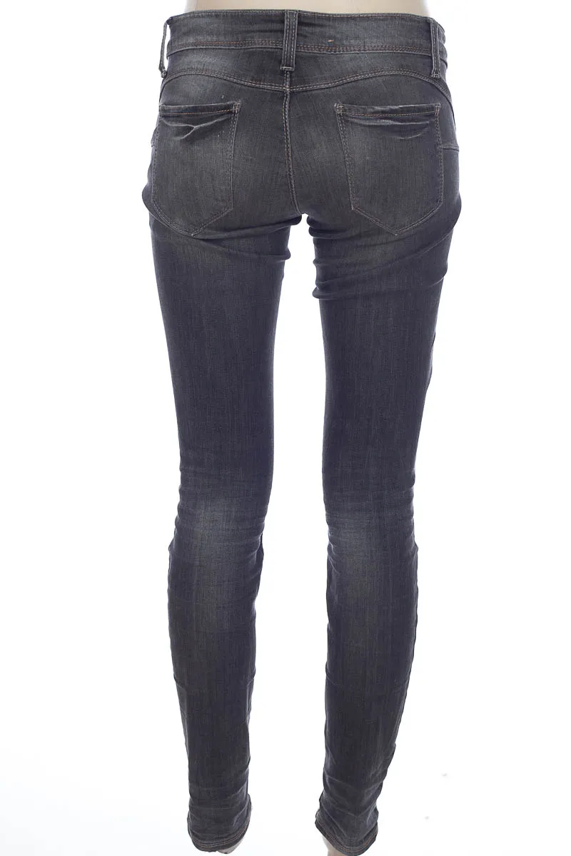 PANTALóN COLOR NEGRO  BENETTON. JEANS