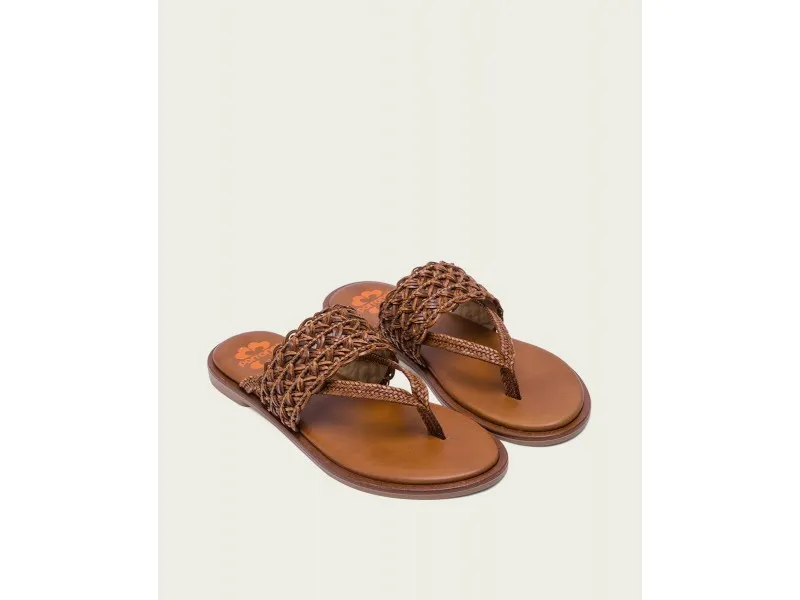 SANDALIA PLANA CON TEXTIL TRENZADO 2815 PORRONET EN COLOR CUERO