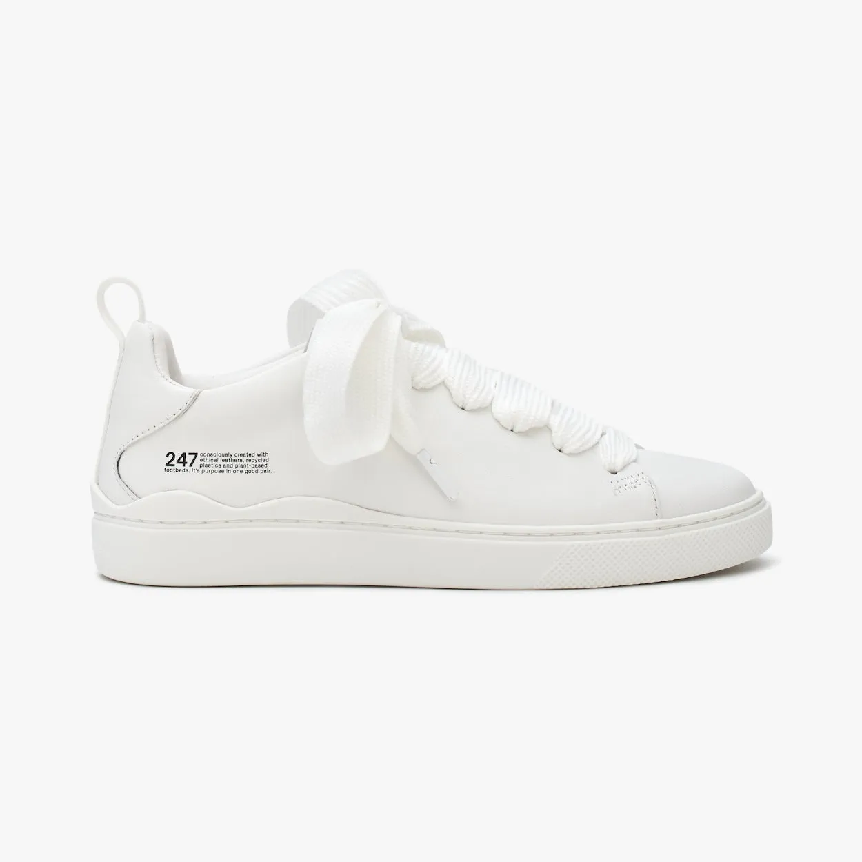 STELLA (WOMEN)  WHITE