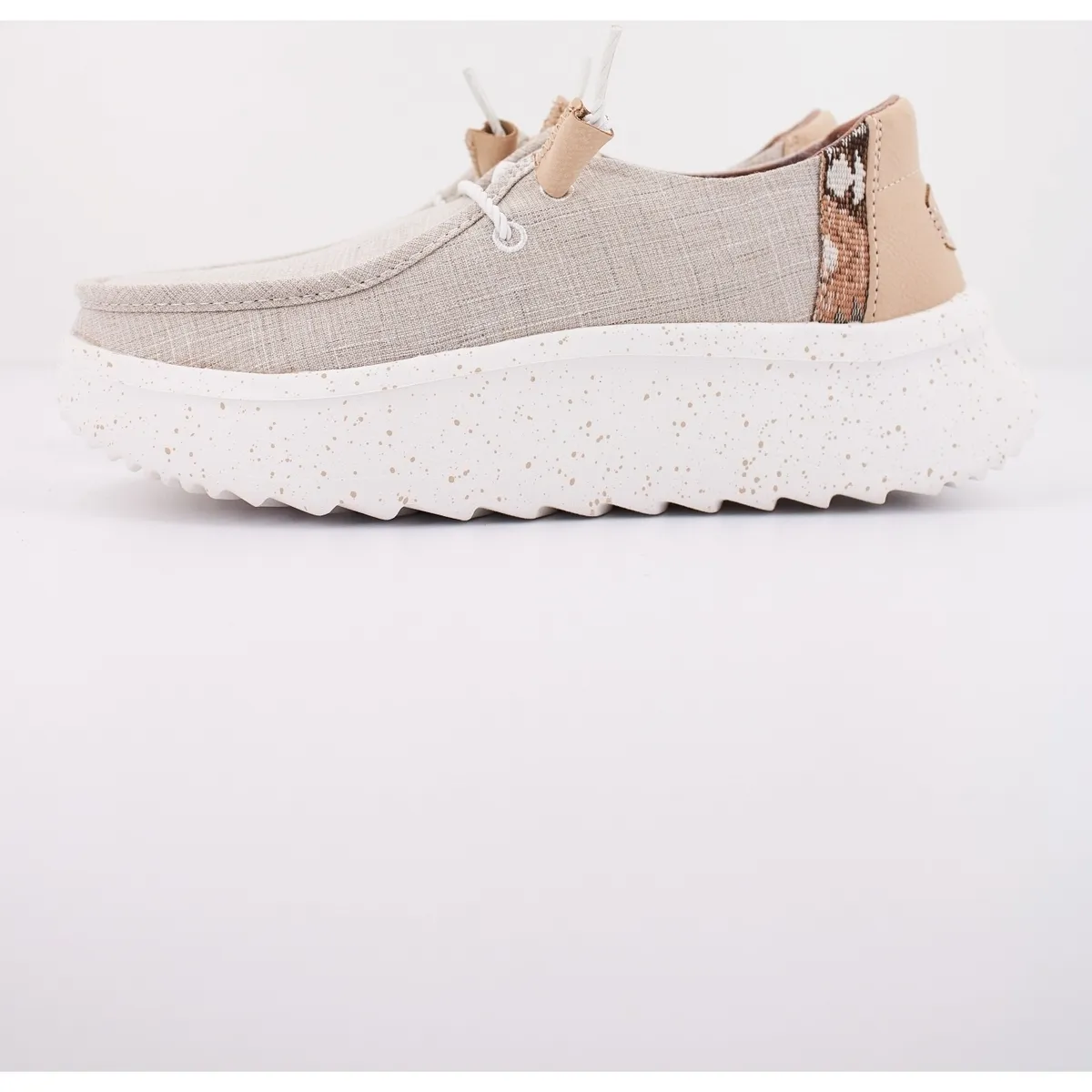 WENDY PEAK WOVEN
