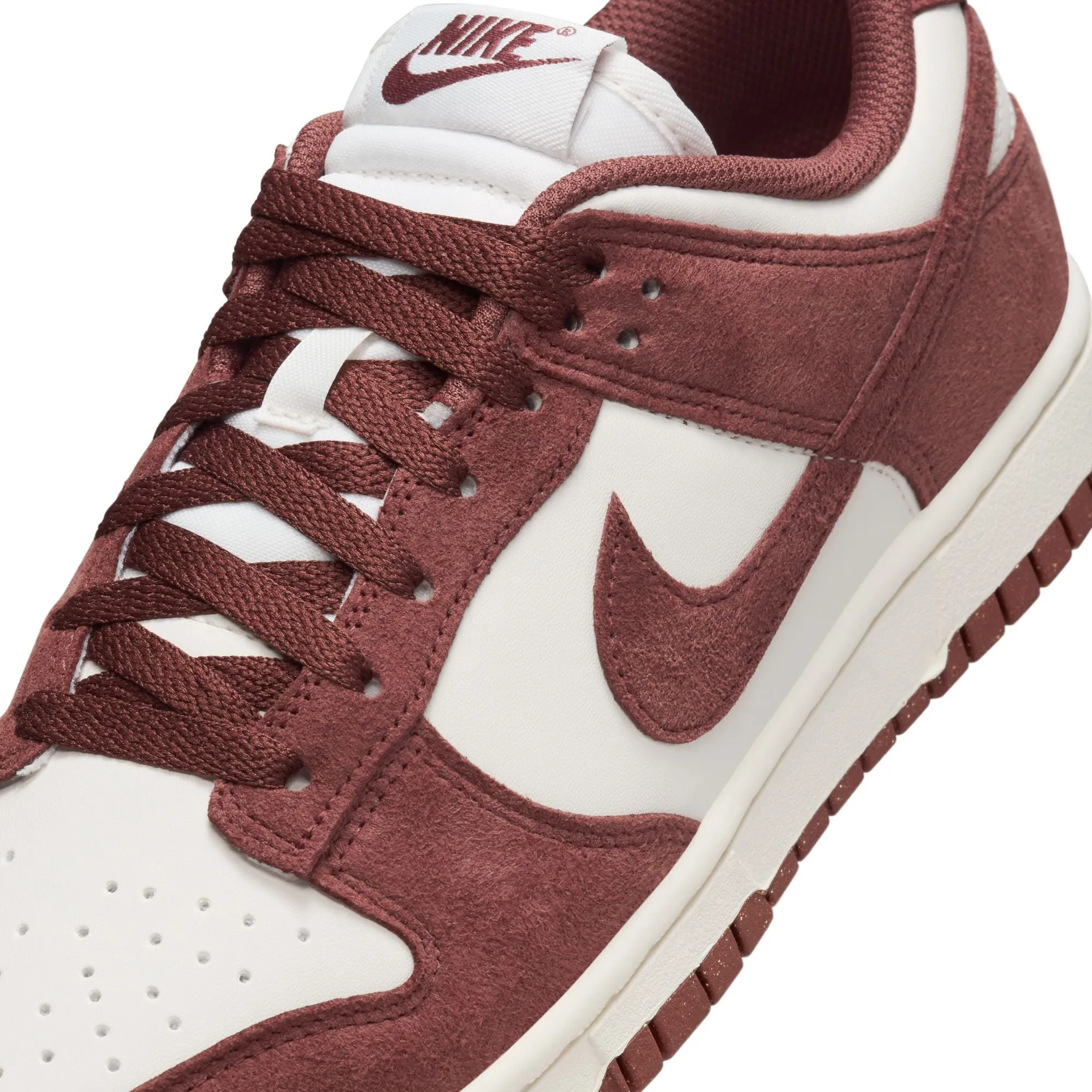 WOMEN DUNK LOW PHANTOM/RED SEPIASAILWHITE