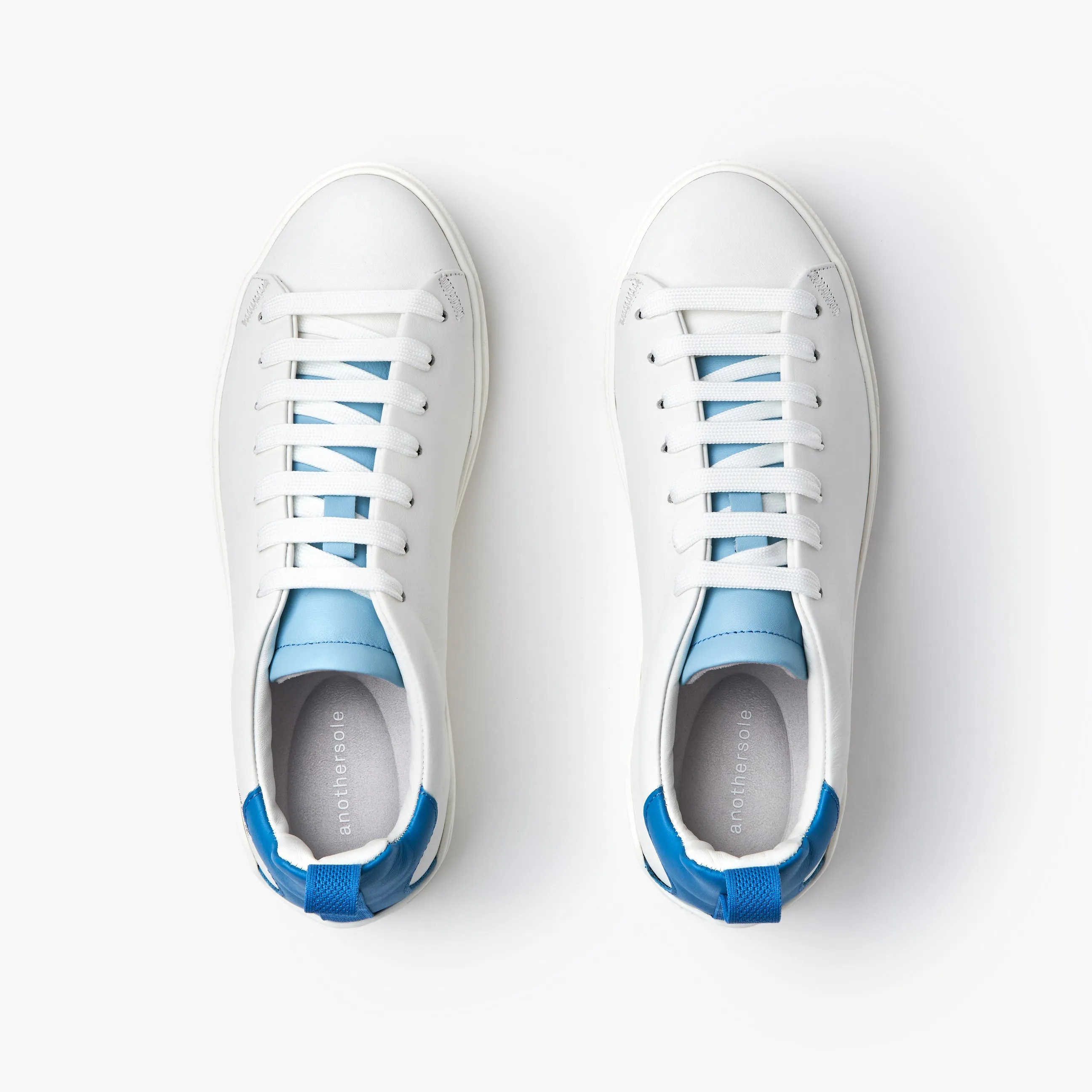 X2 (WOMEN)  WHITE LAGOON