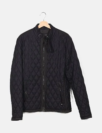 Zara Chaqueta negra acolchada