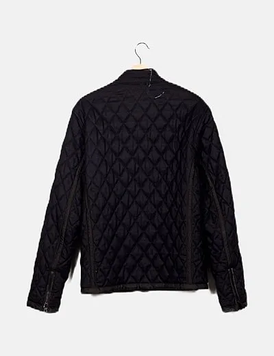 Zara Chaqueta negra acolchada